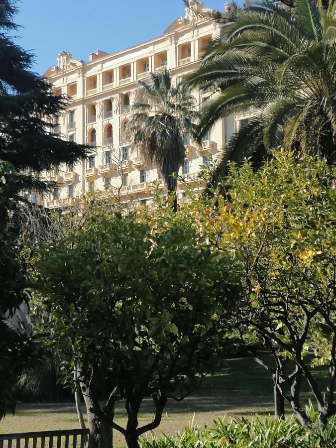 Imperial Palace Bord De Mer Menton Exterior photo